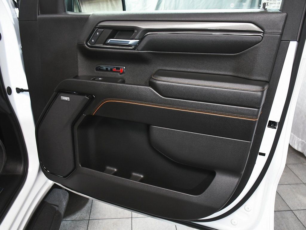 2024 Gmc Sierra 1500 AT4 photo 16