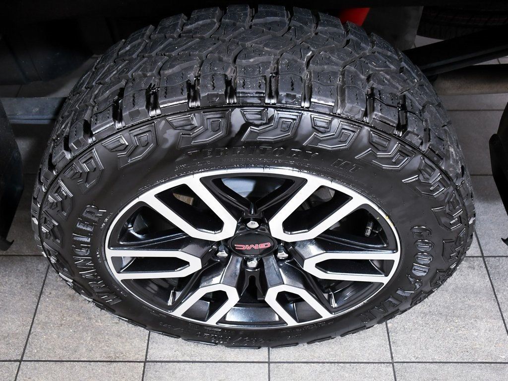 2024 Gmc Sierra 1500 AT4 photo 8