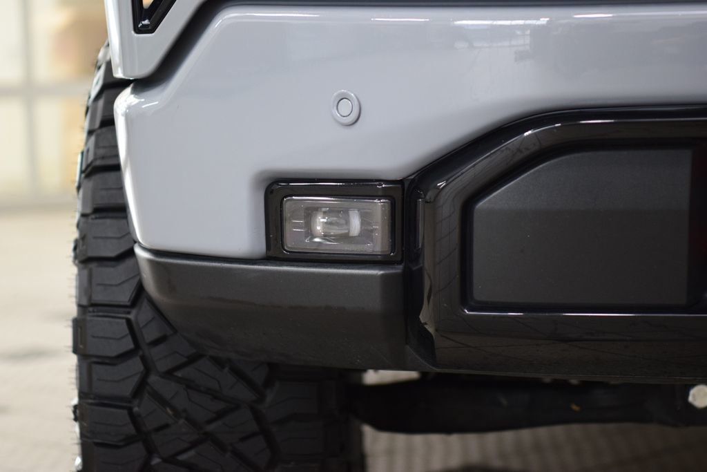 2024 GMC Sierra 1500 AT4 Premium w/ Technology Package Lifted - 23050605 - 12