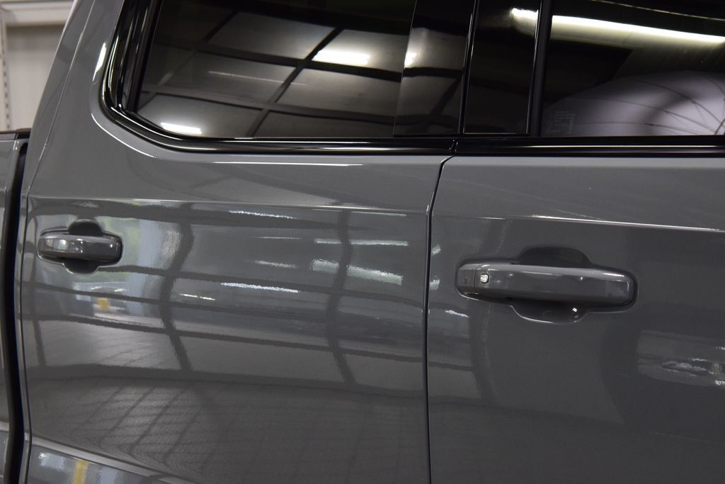2024 GMC Sierra 1500 AT4 Premium w/ Technology Package Lifted - 23050605 - 17