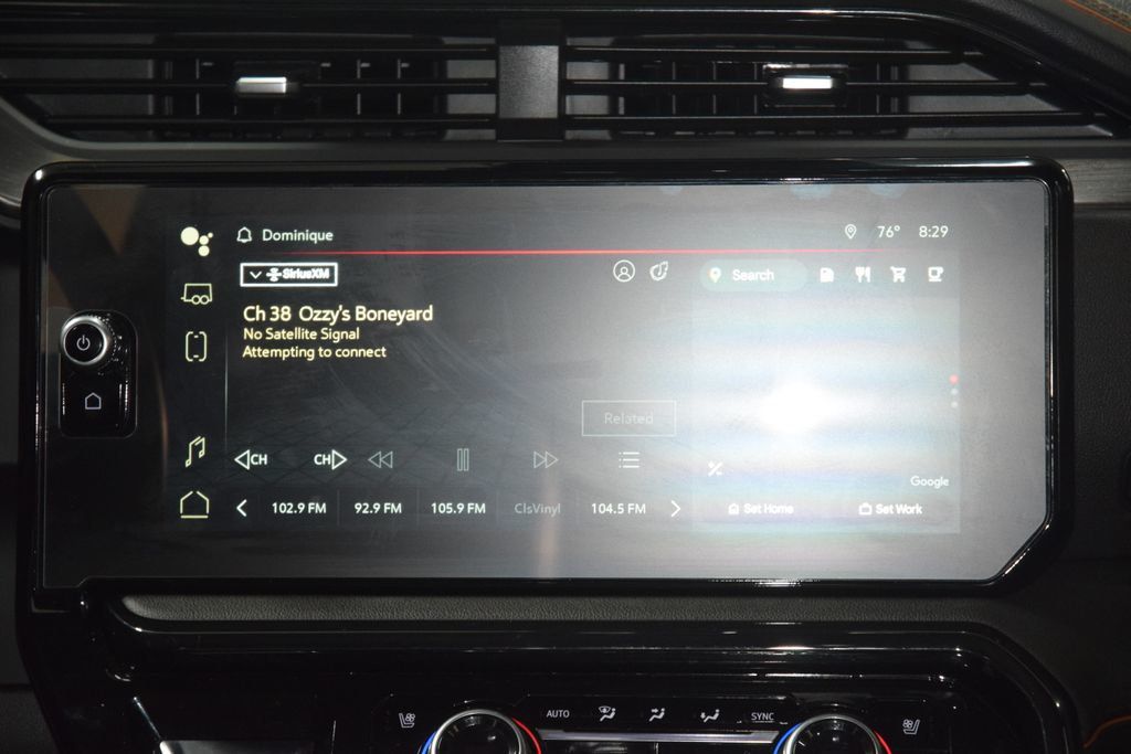 2024 GMC Sierra 1500 AT4 Premium w/ Technology Package Lifted - 23050605 - 30