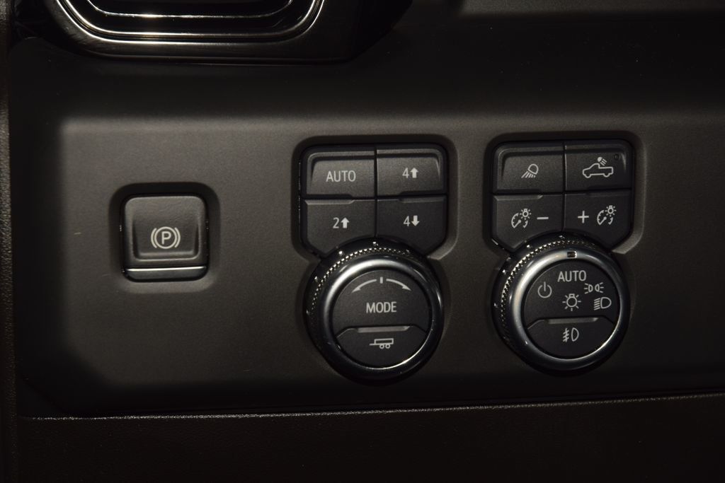 2024 GMC Sierra 1500 AT4 Premium w/ Technology Package Lifted - 23050605 - 34