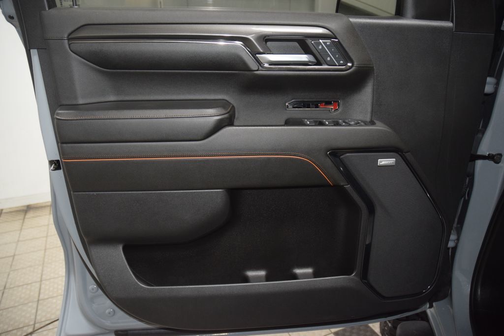 2024 GMC Sierra 1500 AT4 Premium w/ Technology Package Lifted - 23050605 - 48