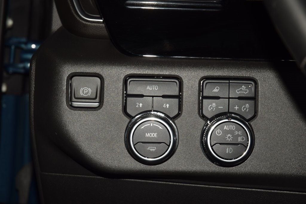 2024 GMC Sierra 1500 SLT - 22969181 - 32