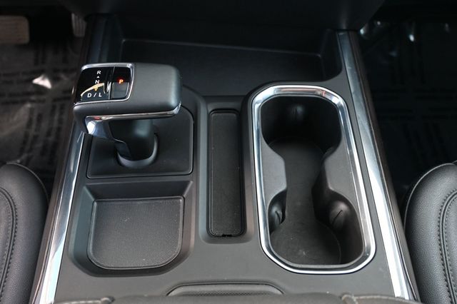 2024 GMC Sierra 1500 SLT Premium Plus Package X31 Off-Road Package 4X4  - 22990367 - 17