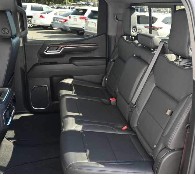 2024 GMC Sierra 1500 SLT Premium Plus Package X31 Off-Road Package 4X4  - 22990367 - 19