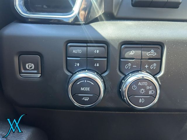2024 GMC Sierra 1500 Crew Cab Denali Pickup 4D 5 3/4 ft - 23094388 - 38
