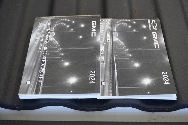 2024 GMC Sierra 2500HD 4WD Crew Cab 159" AT4 - 22928930 - 31