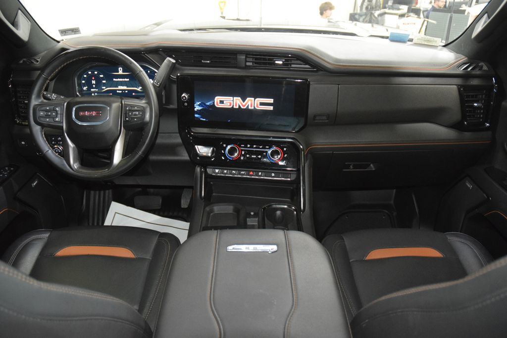 2024 GMC Sierra 2500HD 4WD Crew Cab 159" AT4 - 23039268 - 34