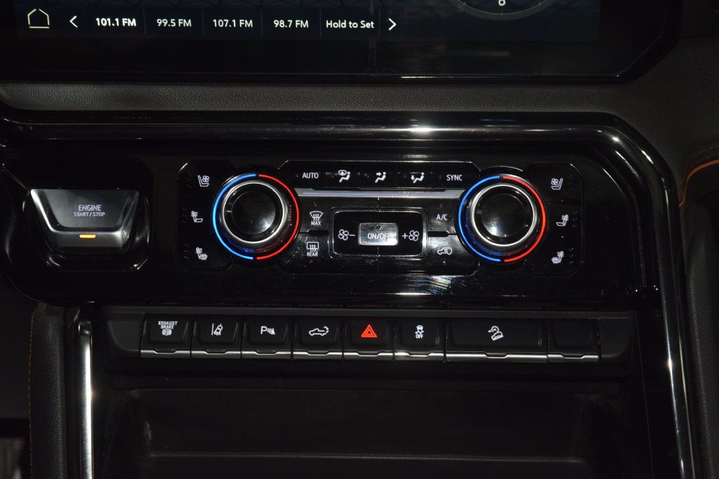 2024 GMC Sierra 2500HD 4WD Crew Cab 159" AT4 - 23075310 - 35