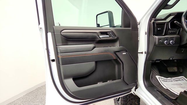 2024 GMC Sierra 2500HD 4WD Crew Cab 159'' AT4 w/ Rocky Ridge, Duramax & 35'' Tires - 23093488 - 9