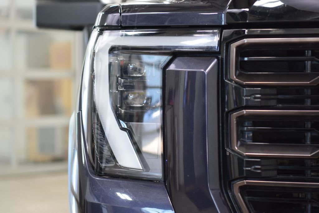 2024 GMC Sierra 2500HD 4WD Crew Cab 159" AT4X - 23022170 - 11