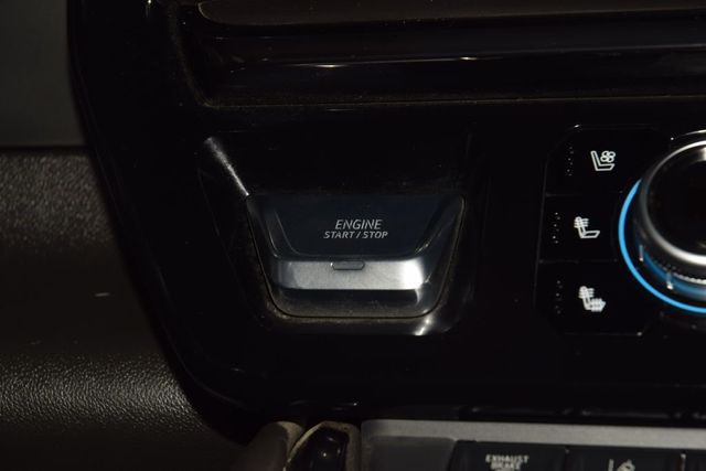 2024 GMC Sierra 2500HD 4WD Crew Cab 159" AT4X - 23022170 - 38