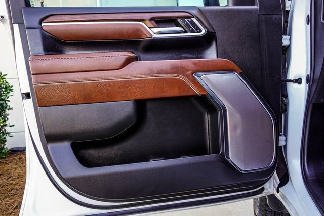 2024 GMC Sierra 2500HD 4WD Crew Cab 159" Denali Ultimate - 22983961 - 32