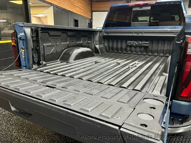 2024 GMC Sierra 2500HD 4WD Crew Cab 159" SLT - 23015730 - 13