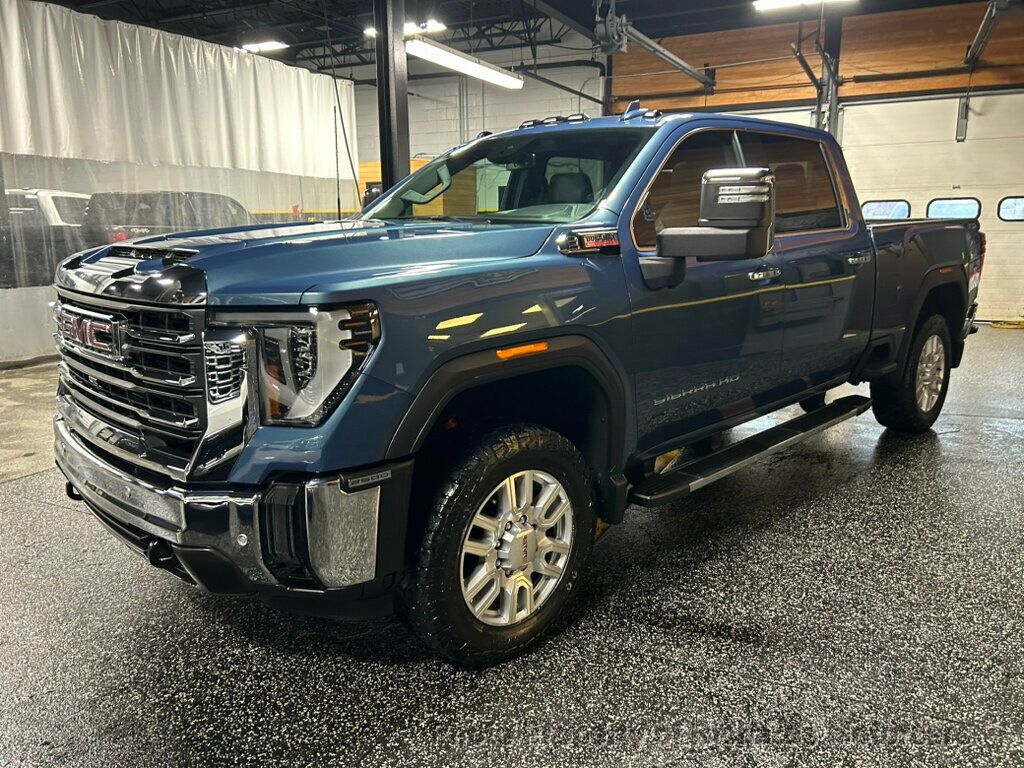 2024 GMC Sierra 2500HD 4WD Crew Cab 159" SLT - 23015730 - 6