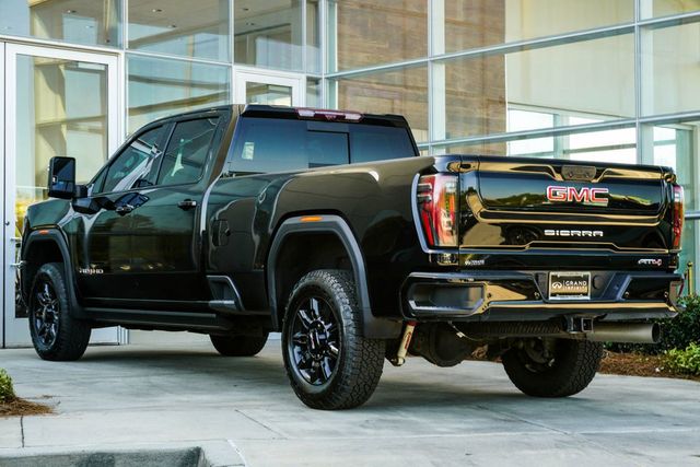 2024 GMC Sierra 2500HD 4WD Crew Cab 172" AT4 - 22994895 - 10
