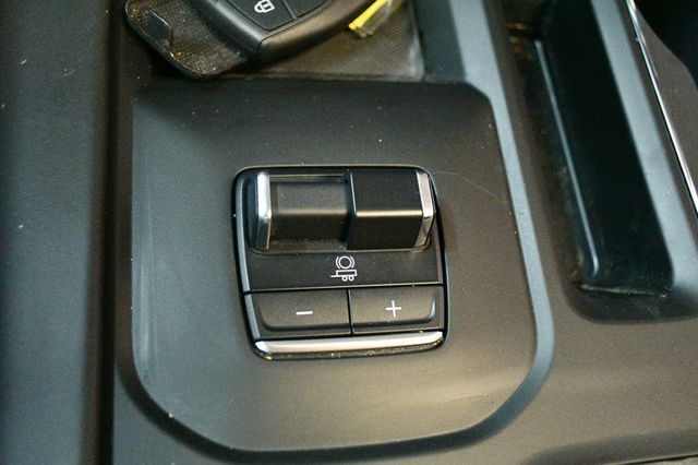 2024 GMC Sierra 2500HD 4WD Crew Cab 172" Denali Ultimate - 22898208 - 81