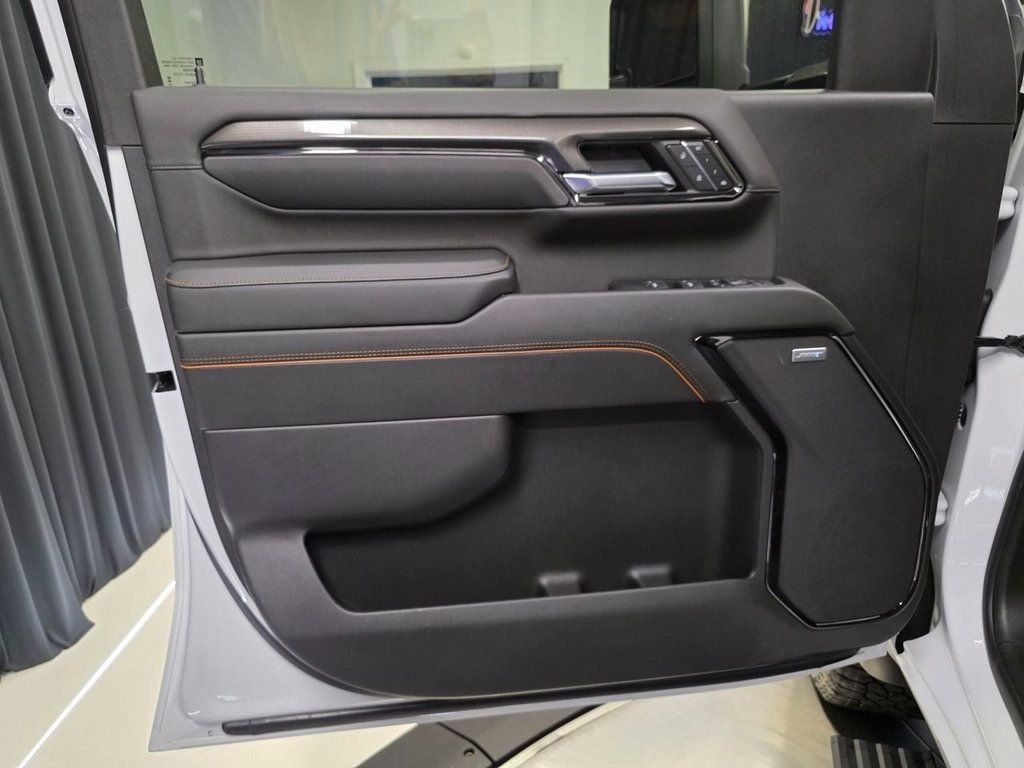 2024 GMC Sierra 2500HD AT4 - 22956658 - 25