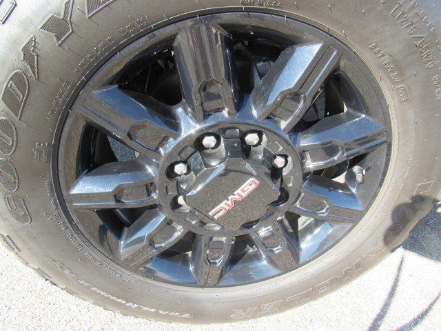 2024 GMC Sierra 2500HD AT4 - 22967548 - 9