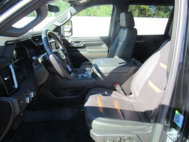 2024 GMC Sierra 2500HD AT4 - 22967548 - 17