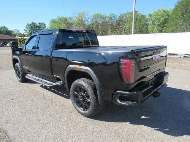 2024 GMC Sierra 2500HD AT4 - 22967548 - 4