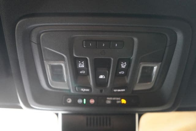 2024 GMC Sierra 2500HD AT4 - 23077779 - 38