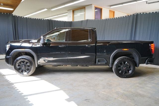 2024 GMC Sierra 2500HD AT4 - 23077779 - 3
