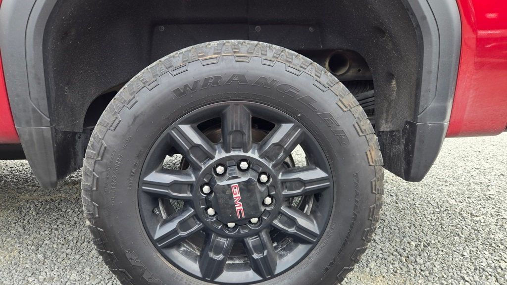 2024 Gmc Sierra HD AT4 photo 12
