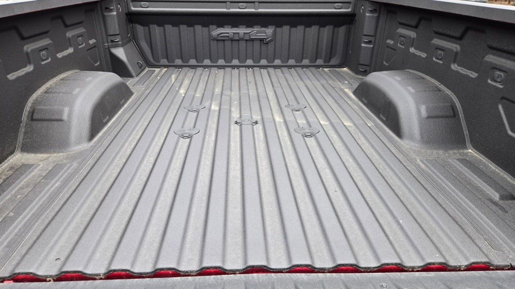 2024 Gmc Sierra HD AT4 photo 6