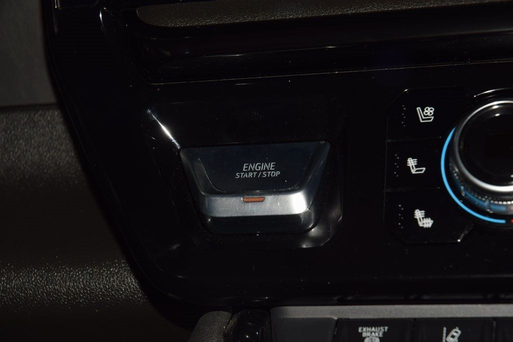 2024 GMC Sierra 2500HD AT4 - 22978400 - 31