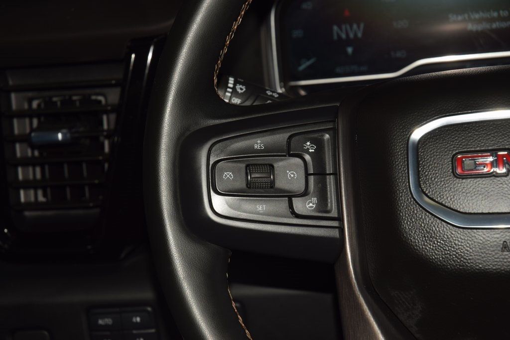 2024 GMC Sierra 2500HD AT4 - 22978400 - 33