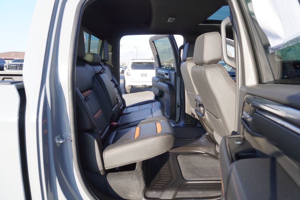 2024 GMC Sierra 2500HD AT4 HD - 22960327 - 26