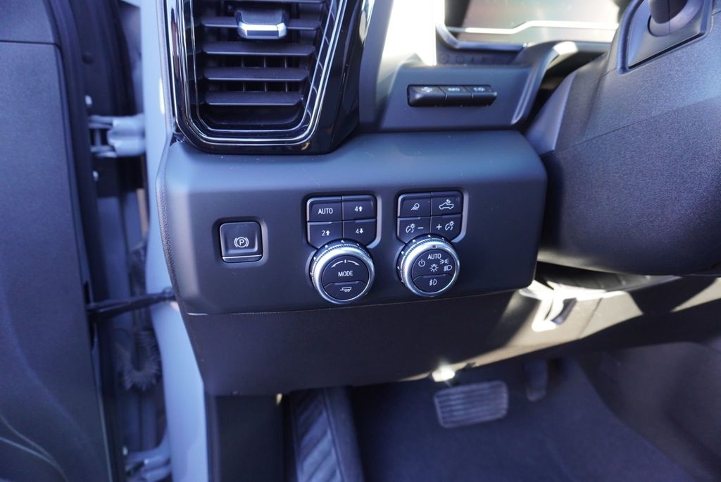 2024 GMC Sierra 2500HD AT4 HD - 23012961 - 31