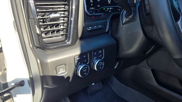 2024 GMC Sierra 2500HD AT4 Premium Plus Z71 - 22942802 - 17