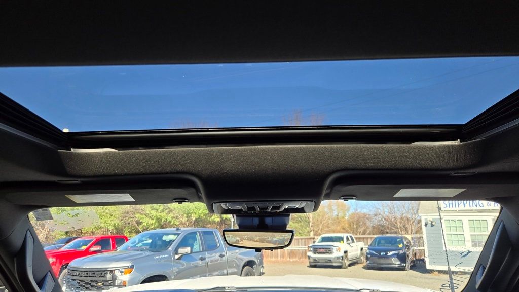 2024 GMC Sierra 2500HD AT4 Premium Plus Z71 - 22942802 - 23