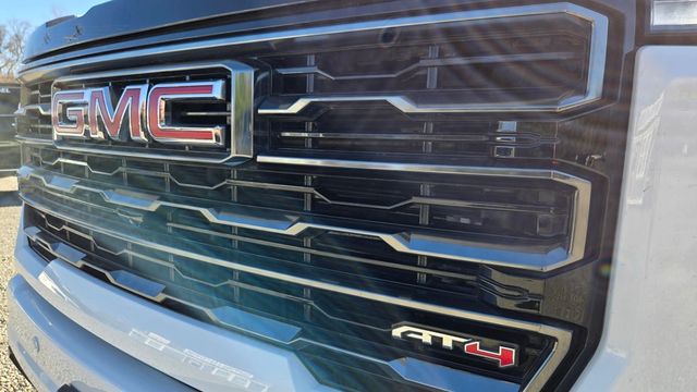 2024 GMC Sierra 2500HD AT4 Premium Plus Z71 - 22942802 - 8