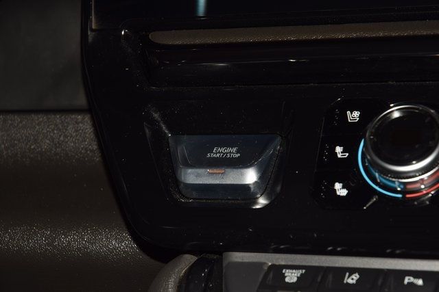 2024 GMC Sierra 2500HD AT4 Premium Plus Z71 Lifted - 22975460 - 31