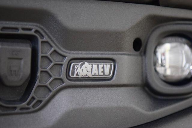 2024 GMC Sierra 2500HD AT4X AEV Edition - 22978403 - 13