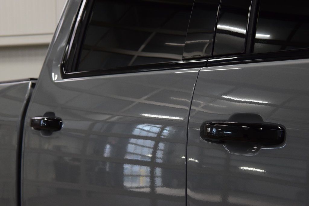 2024 GMC Sierra 2500HD AT4X AEV Edition - 22978403 - 18