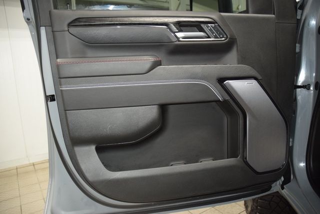 2024 GMC Sierra 2500HD AT4X AEV Edition - 22978403 - 48