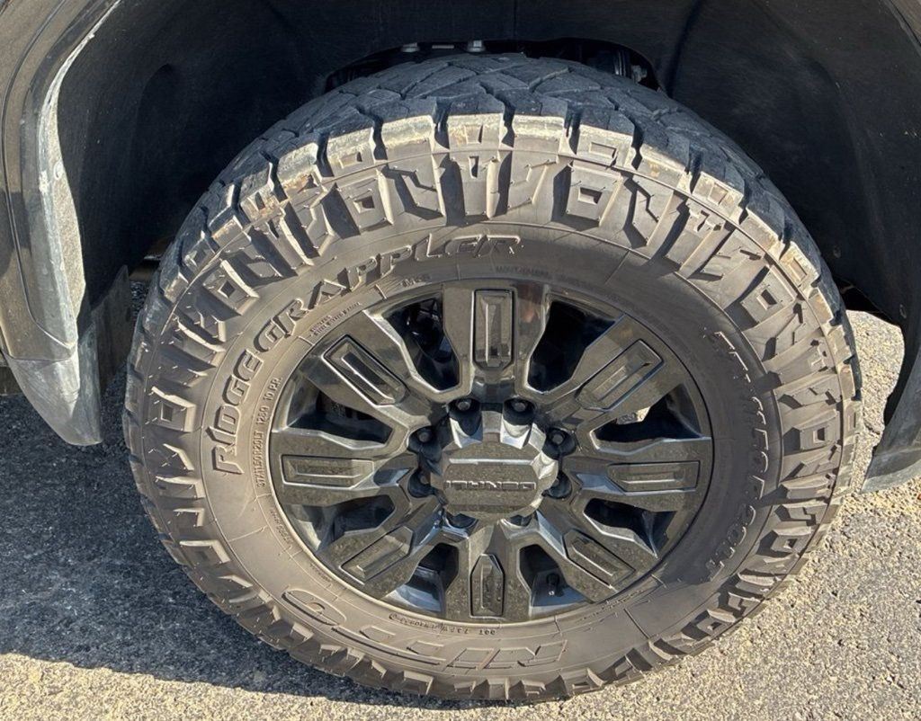 2024 GMC Sierra 2500HD Denali Ultimate - 22953725 - 13