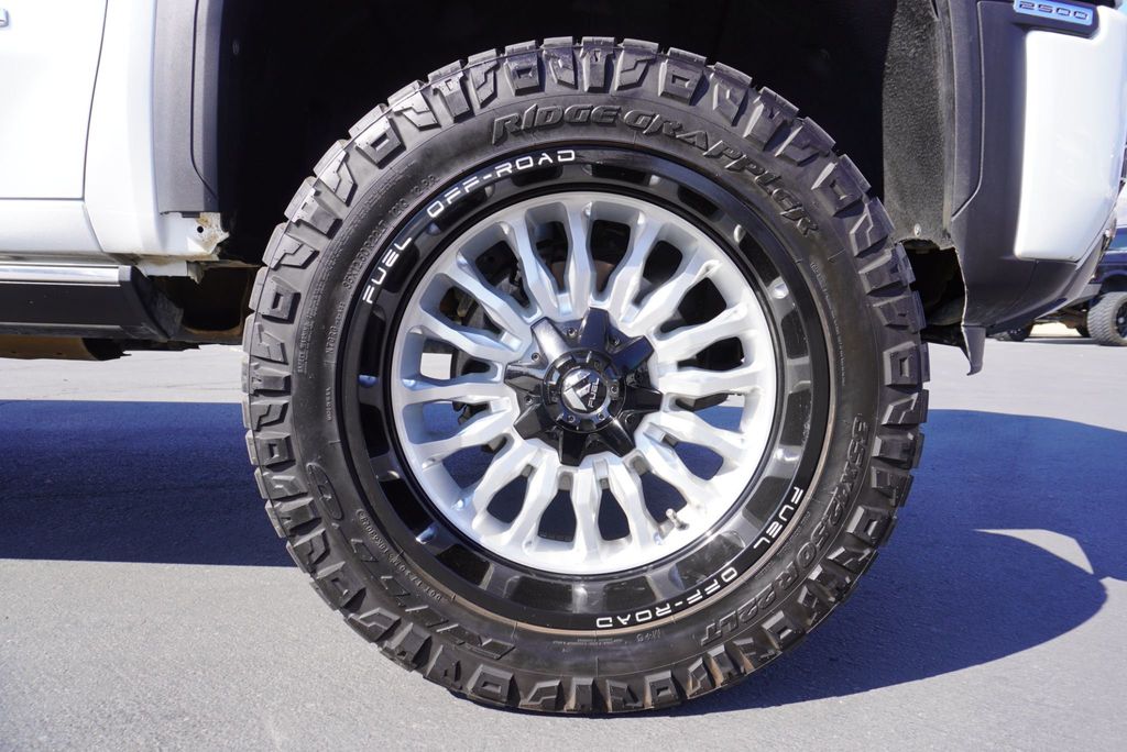 2024 Gmc Sierra HD Denali Ultimate photo 14