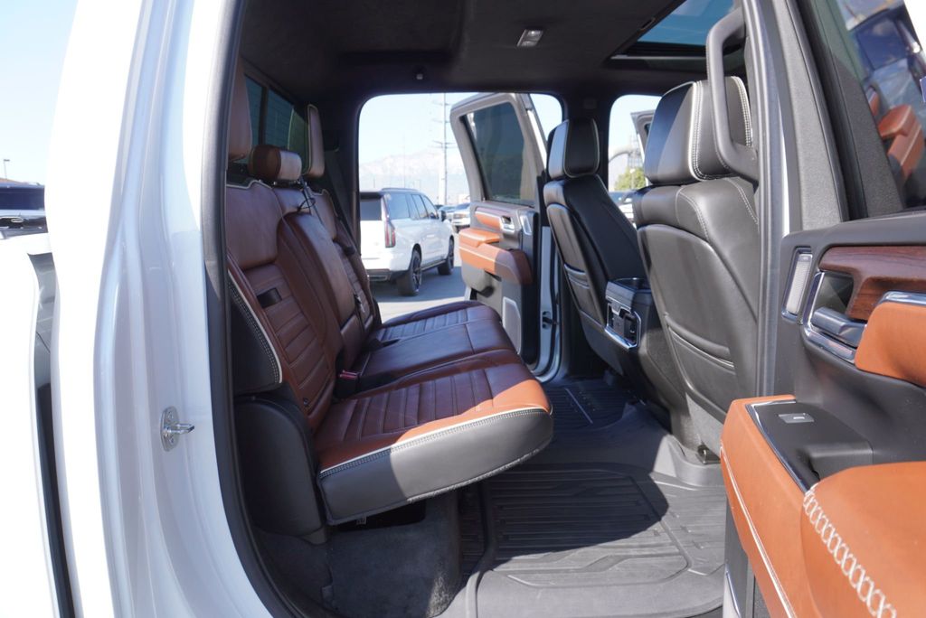 2024 Gmc Sierra HD Denali Ultimate photo 23