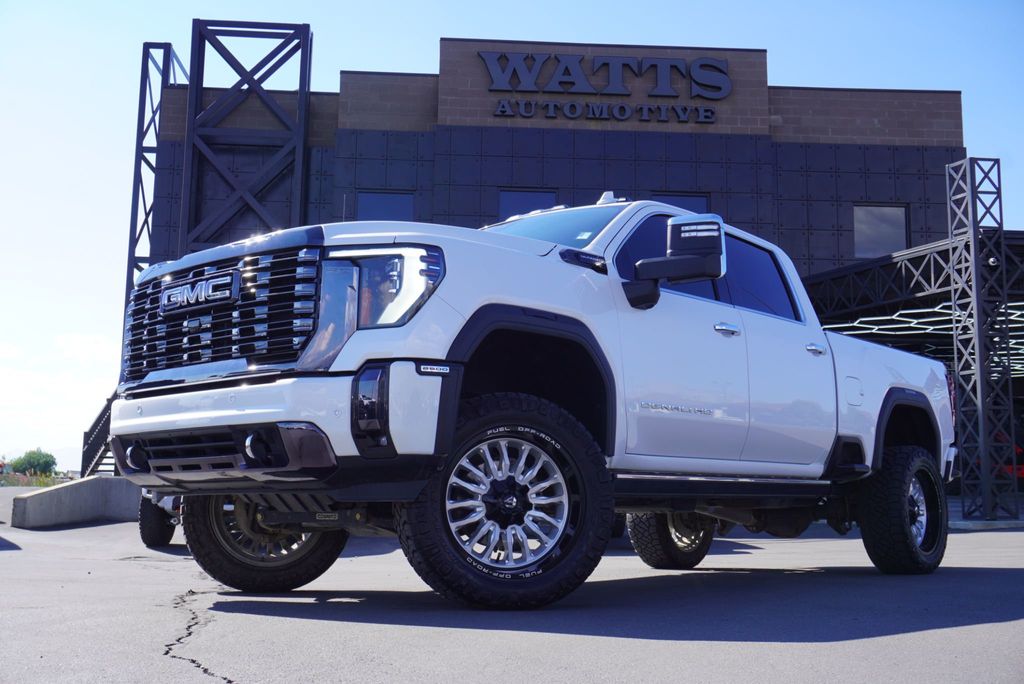 2024 Gmc Sierra HD Denali Ultimate photo 3