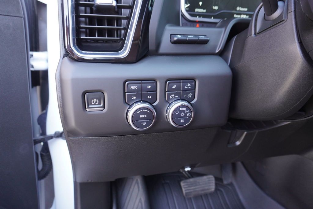 2024 Gmc Sierra HD Denali Ultimate photo 28