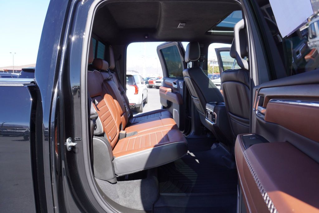 2024 GMC Sierra 2500HD DENALI ULTIMATE - 22925547 - 26