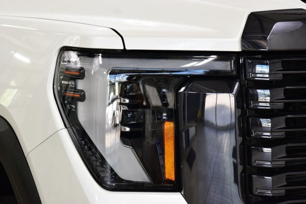 2024 Gmc Sierra Denali Ultimate Z71 photo 9