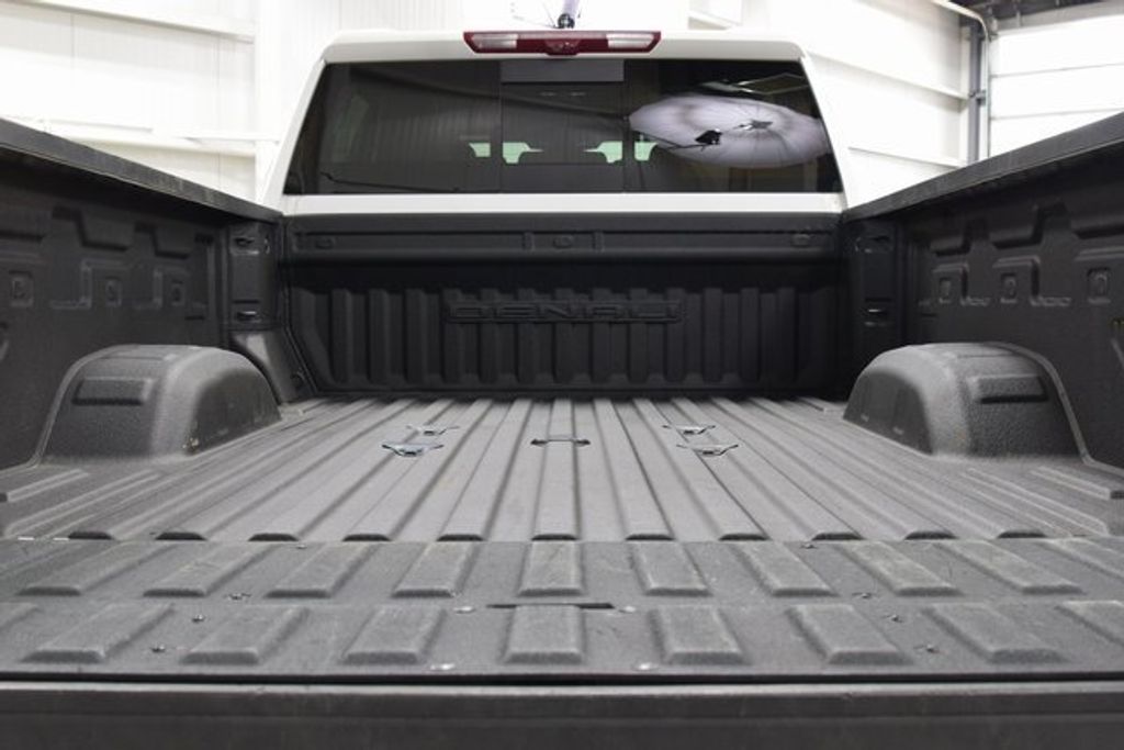 2024 Gmc Sierra Denali Ultimate Z71 photo 19
