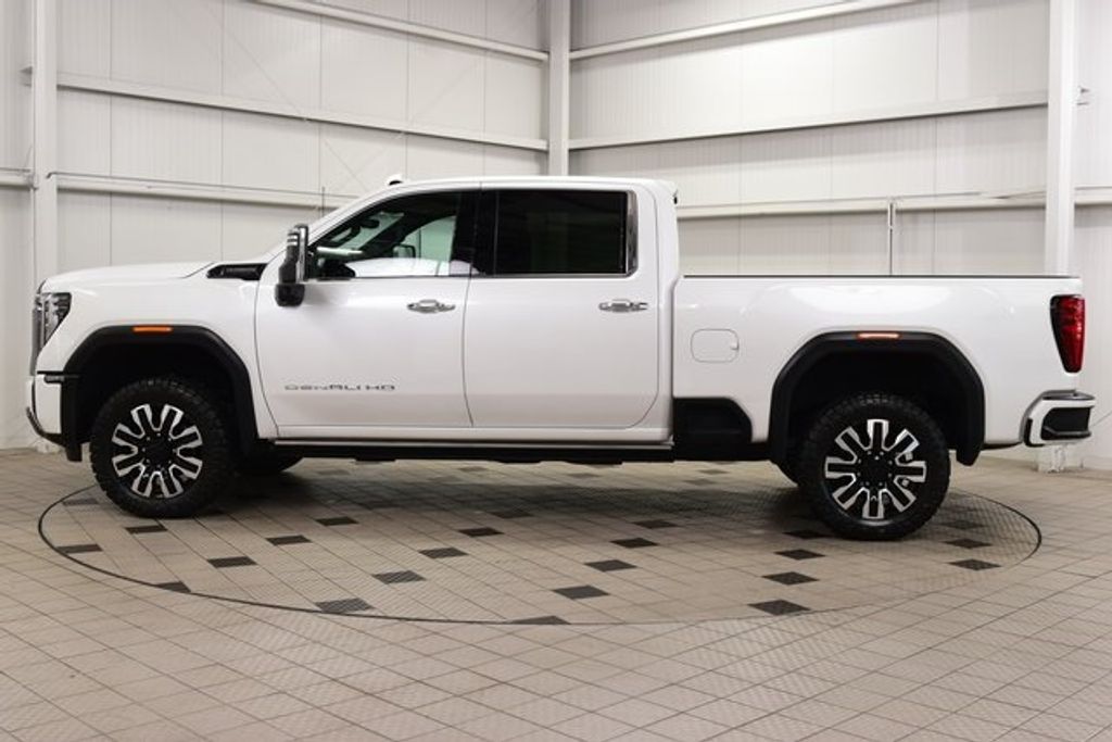 2024 Gmc Sierra Denali Ultimate Z71 photo 3
